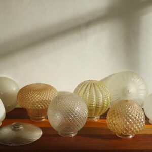 Luminária com cúpula de vidro - Modelos Variados