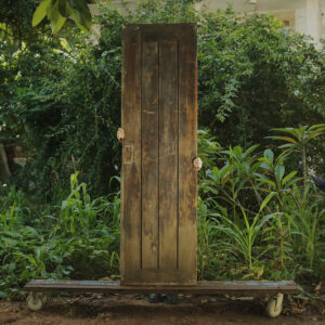 Porta calha mexicana de madeira maciça - 61 x 209 cm