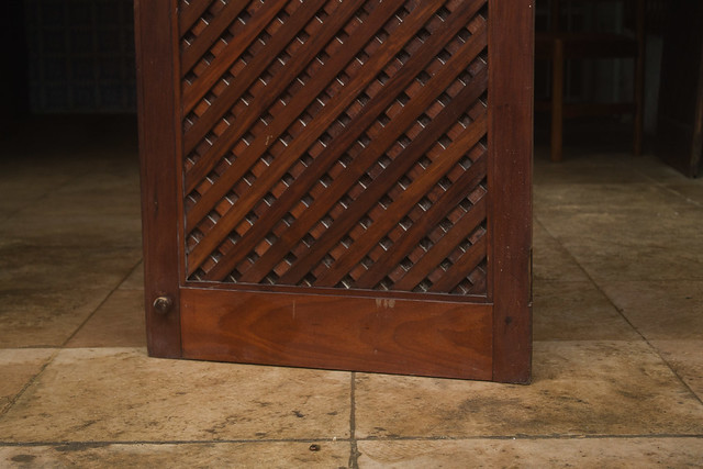 Folha de janela com treliça - 58 x 122 cm - Othon Palace Hotel - Imagem 2